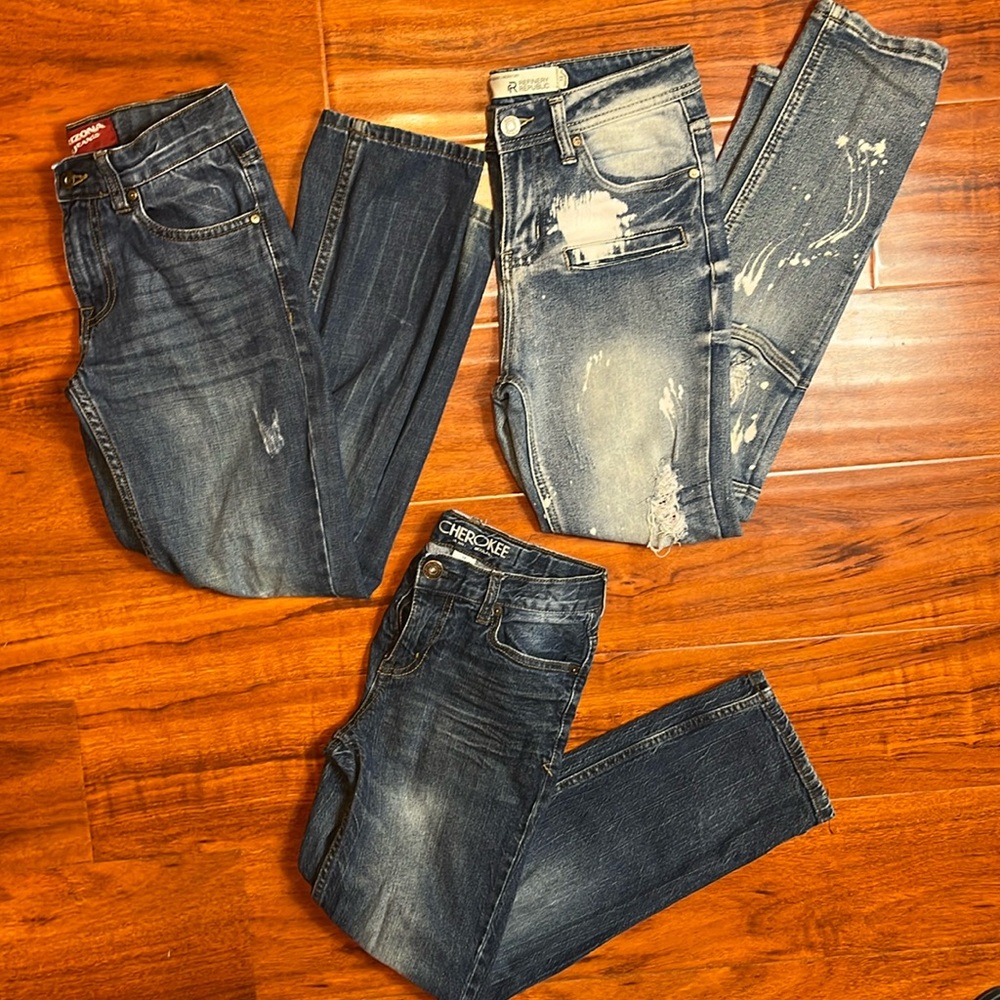 Refinery Republic Distressed Jean 3 Piece Lot